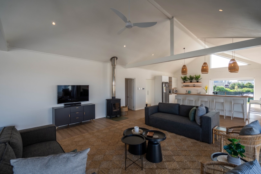 4 Bedroom Property for Sale in West Beach Eastern Cape